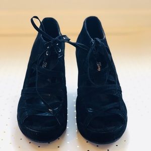 Black Criss Cross Wedges